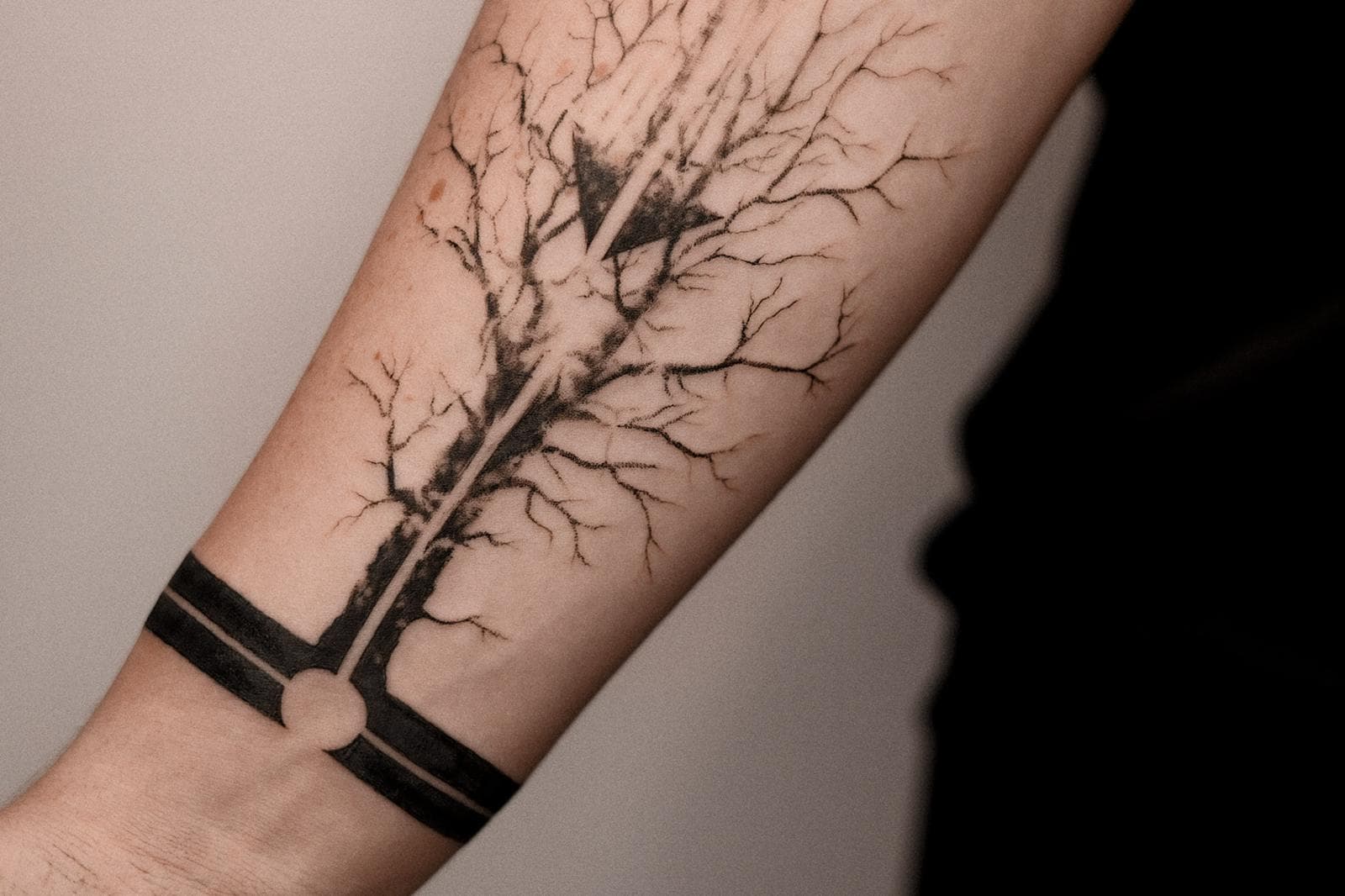 Татуировка тонкая линия · работа 20 · Александра, Kraska Tattoo, Ришон-ле-Цион