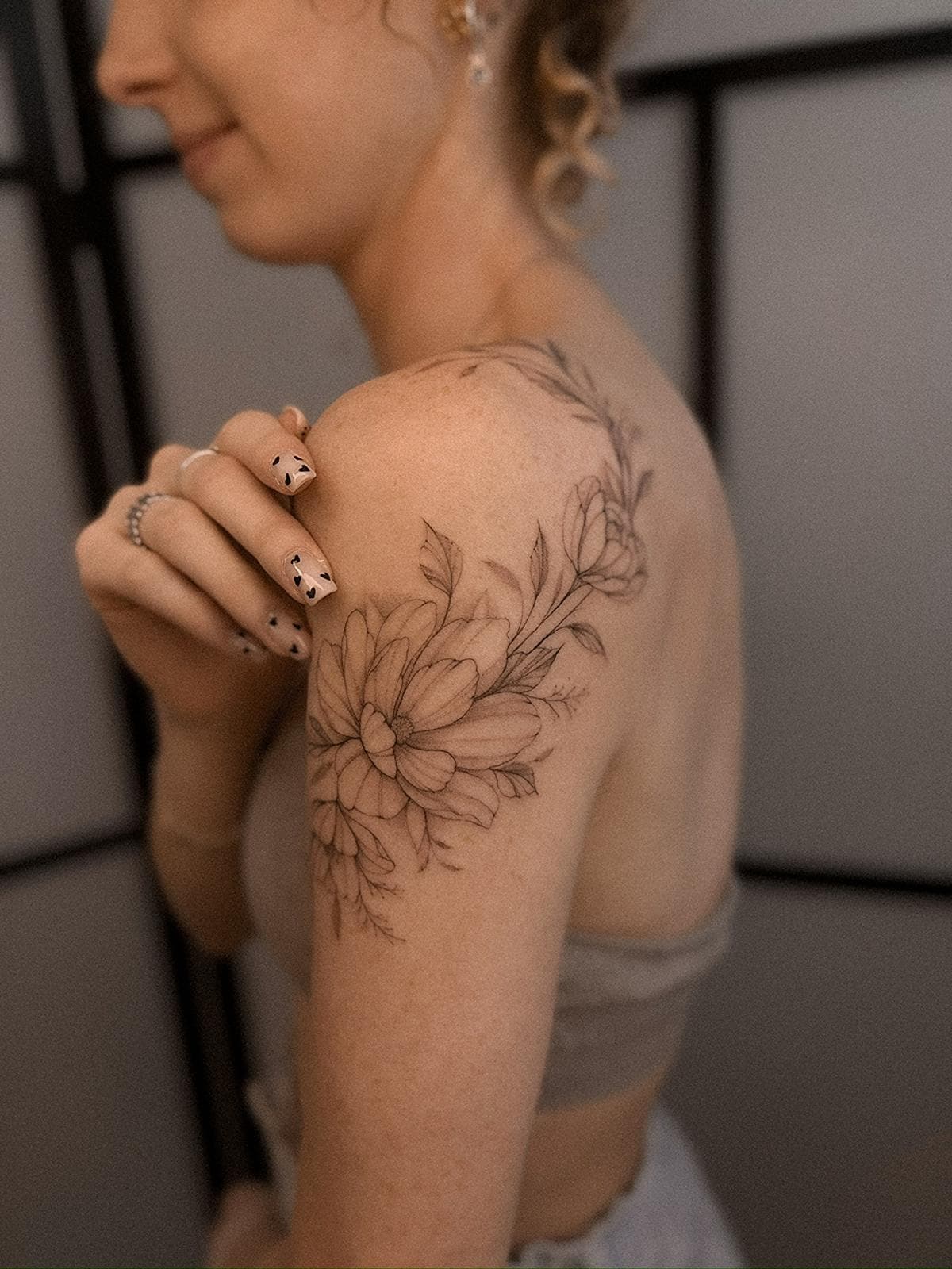 Татуировка тонкая линия · работа 40 · Александра, Kraska Tattoo, Ришон-ле-Цион